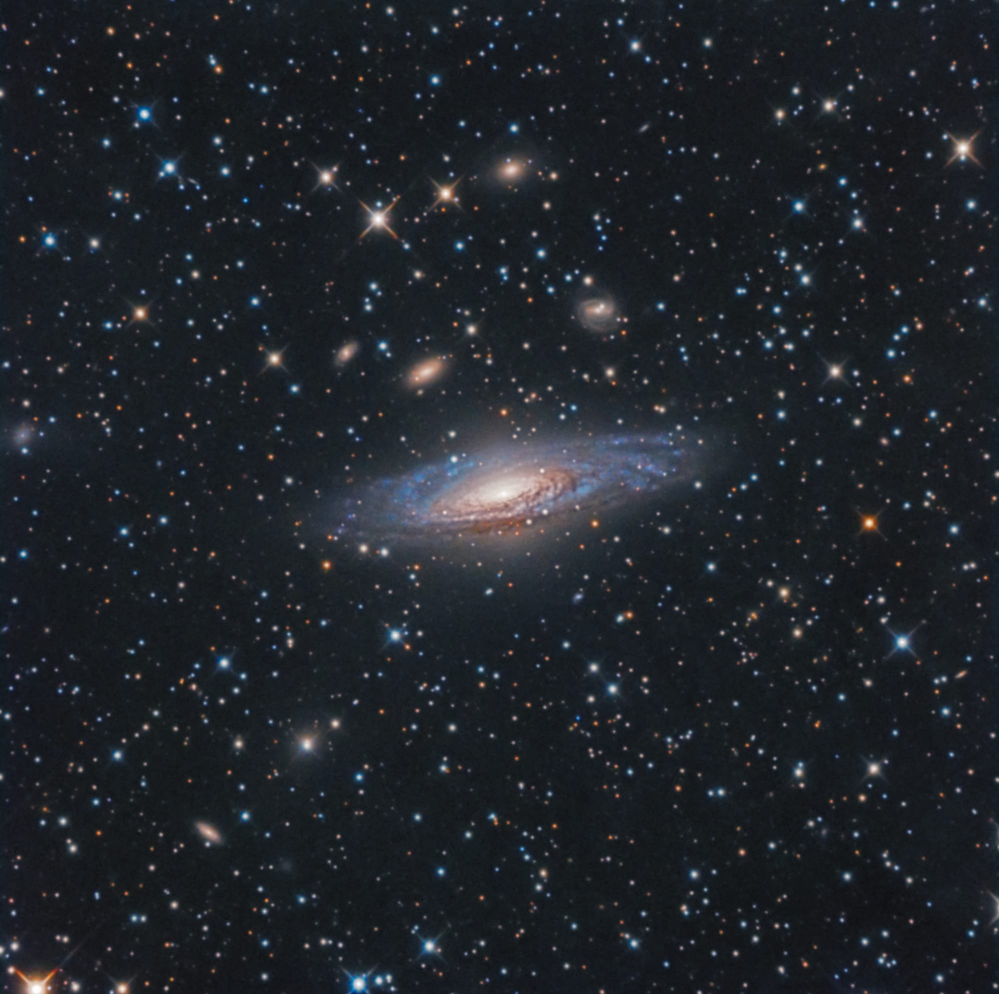 NGC 7331 GALASSIA NELLA COSTELLAZIONE DI PEGASO / NGC 7331 GALAXY IN THE COSTELLATION OF PEGASUS