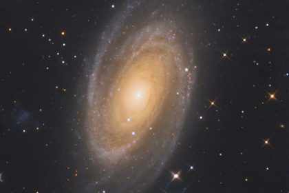 GALASSIA DI BODE (M81) COSTELLAZIONE ORSA MAGGIORE