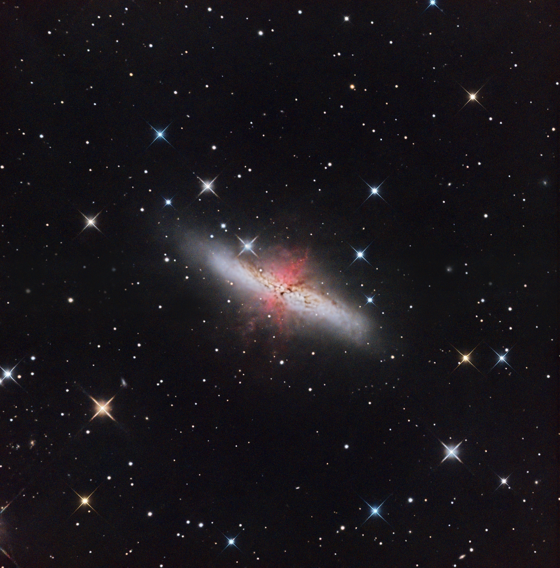 M82 CIGAR GALAXY URSA MAJOR