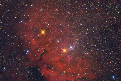 SH2-101 NEBULOSA TRIFIDA